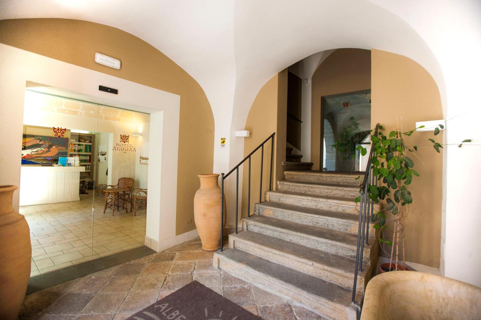 Aegusa Hotel Favignana Extérieur photo